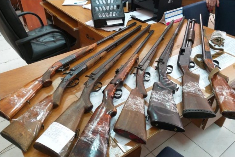 В Костанайской области полиция начала выкупать оружие у населения